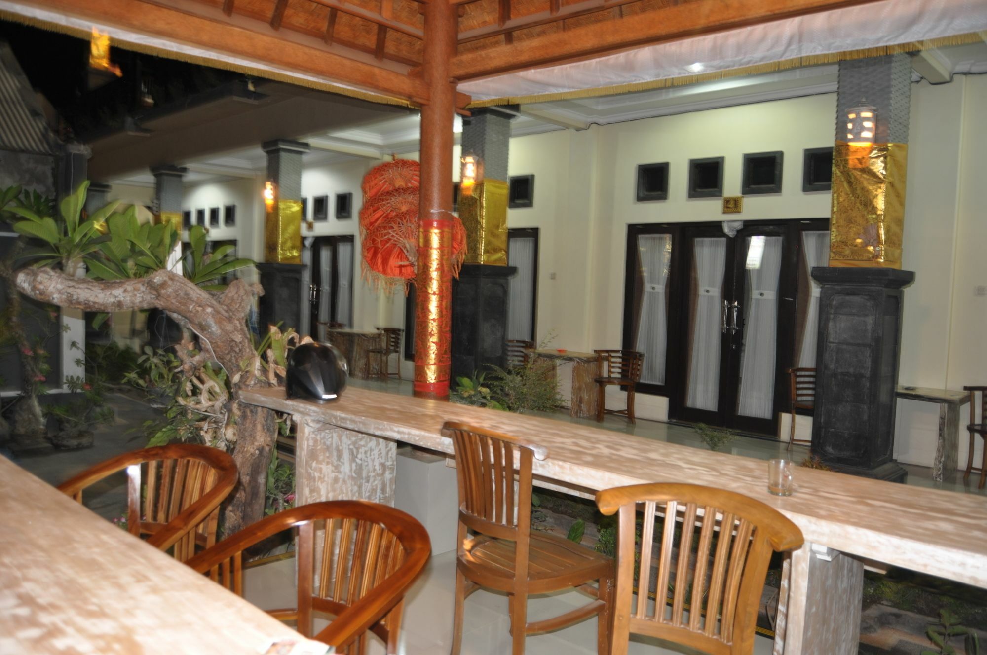 Deva Devi Beach Inn Luxury Batununggul Екстериор снимка